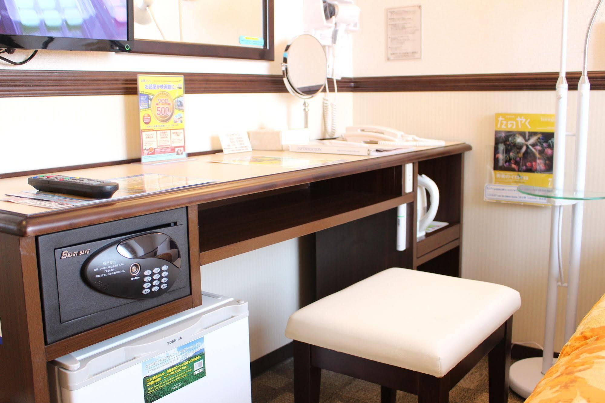 Toyoko Inn Tokyo Seibu Ikebukuro sen Higashi kurume eki Nishi guchi Eksteriør billede